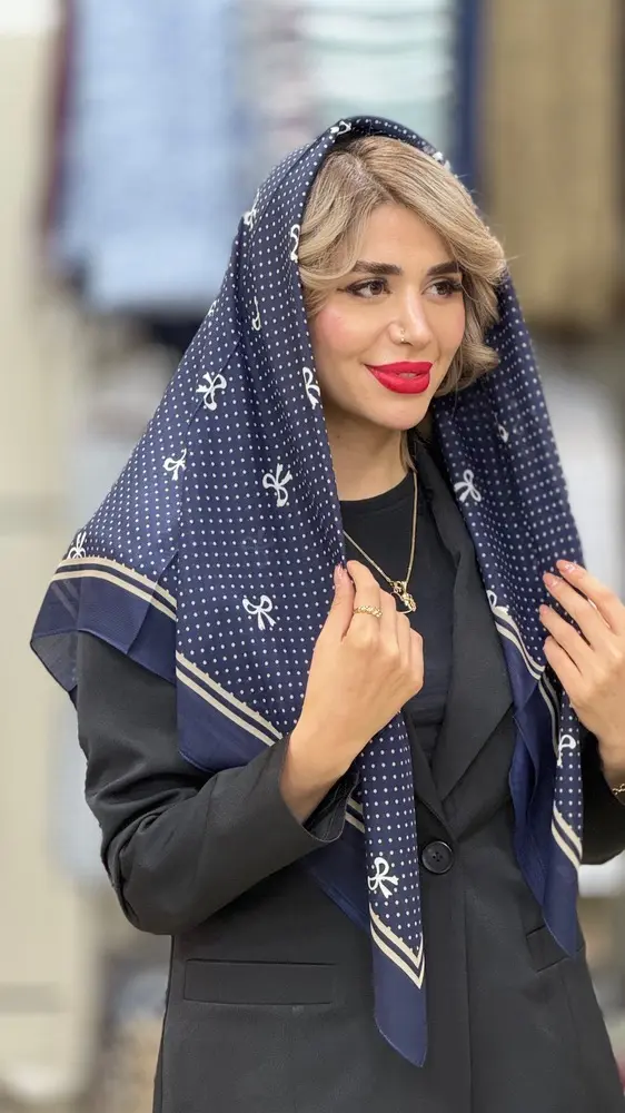 روسری ساتن پاپیونی